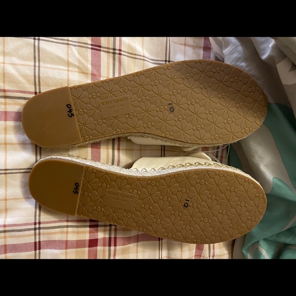 Brand new Kate Spade shoes! Very cute! - Picture 3 of 6